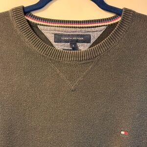Tommy Hilfiger Gray Crewneck Sweater